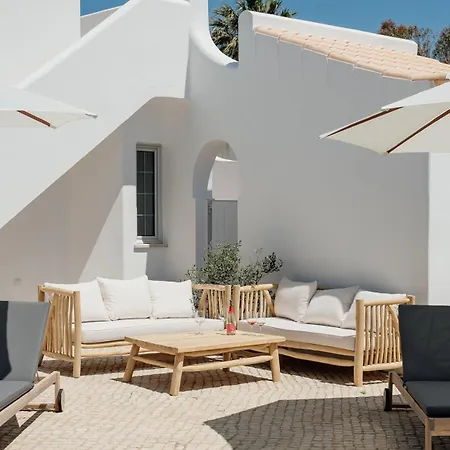 The Carobs Villa *