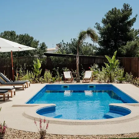 The Carobs Villa *