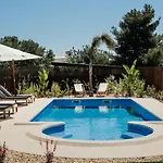 The Carobs Villa *